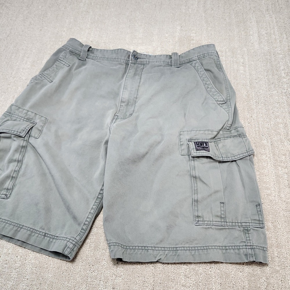 Vintage Levis Cargo Shorts Men 36 *READ Y2K Baggy Wide Leg‎ Utility Paratrooper